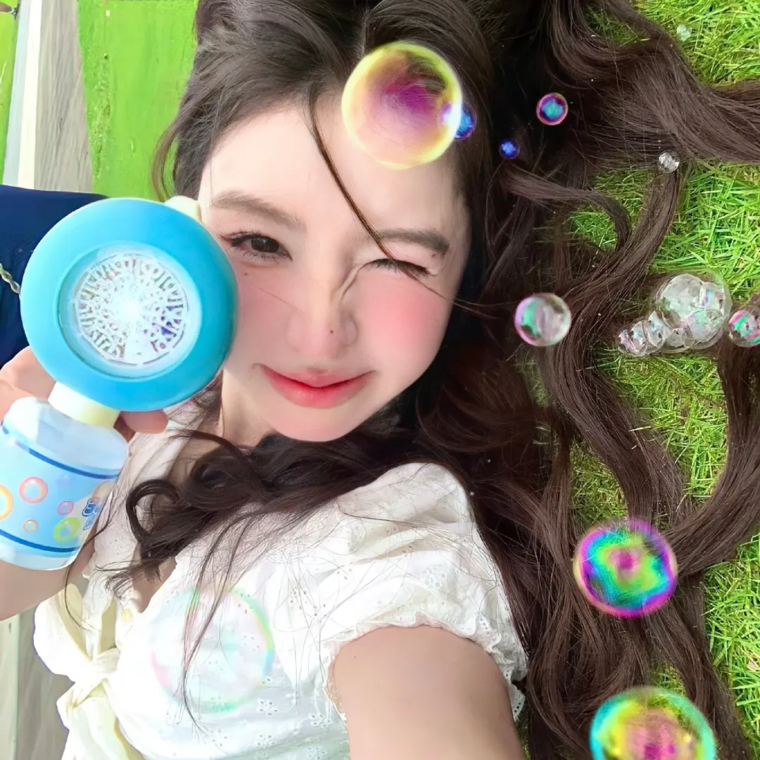 闪婚后九爷马甲藏不住了